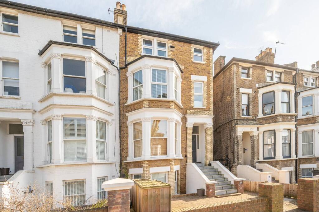 2 bed 1st Floor Flat for rent in London. From Foxtons - Hampstead 2 bed 1st Floor Flat for rent in London. From Foxtons - Hampstead