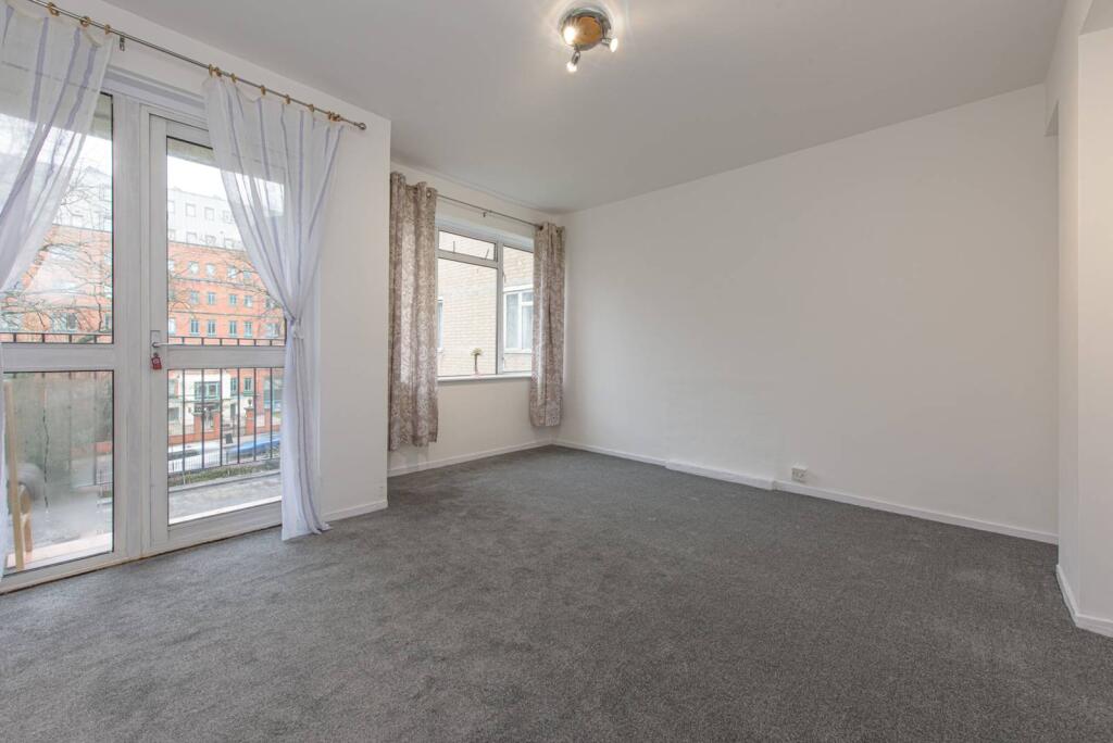 2 bed 1st Floor Flat for rent in London. From Foxtons - Hampstead