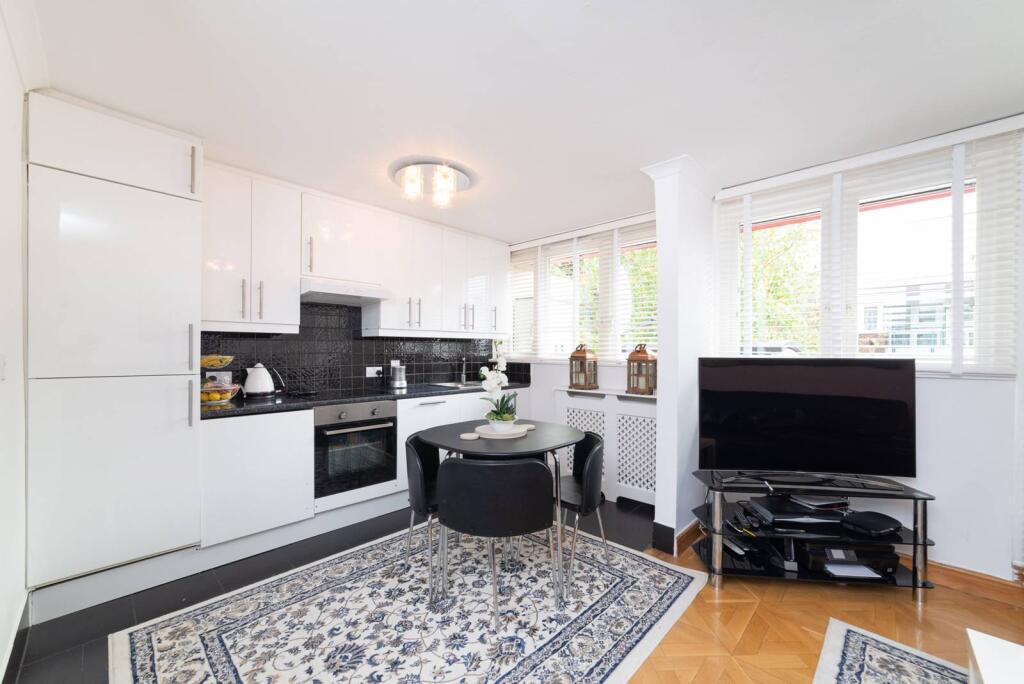 1 bed 1st Floor Flat for rent in Hampstead. From Foxtons - Hampstead