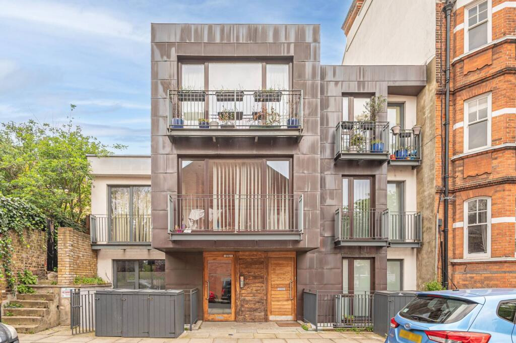 2 bed 1st Floor Flat for rent in London. From Foxtons - Hampstead