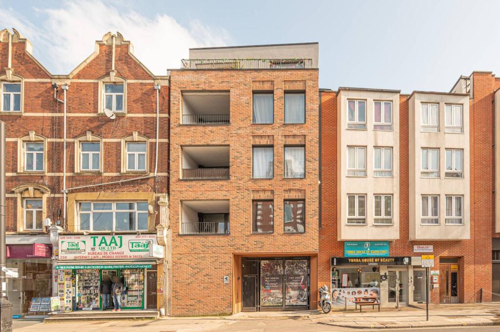 1 bed 1st Floor Flat for rent in London. From Foxtons - Hampstead