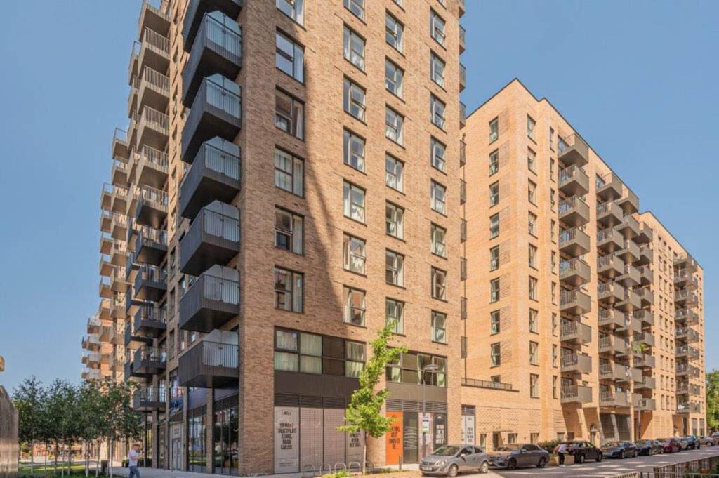 4 bed Studio for rent in . From Foxtons - Hampstead