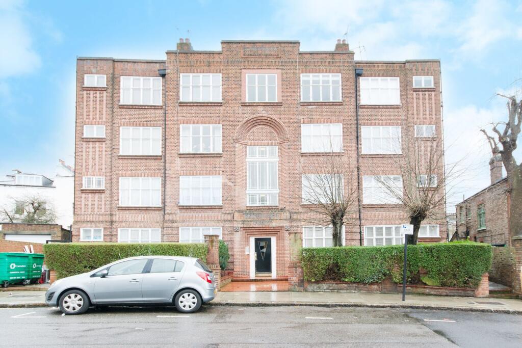 2 bed 1st Floor Flat for rent in Hampstead. From Foxtons - Hampstead