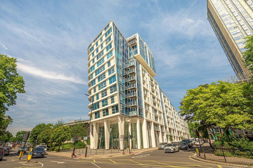 1 bed 1st Floor Flat for rent in London. From Foxtons - Hampstead