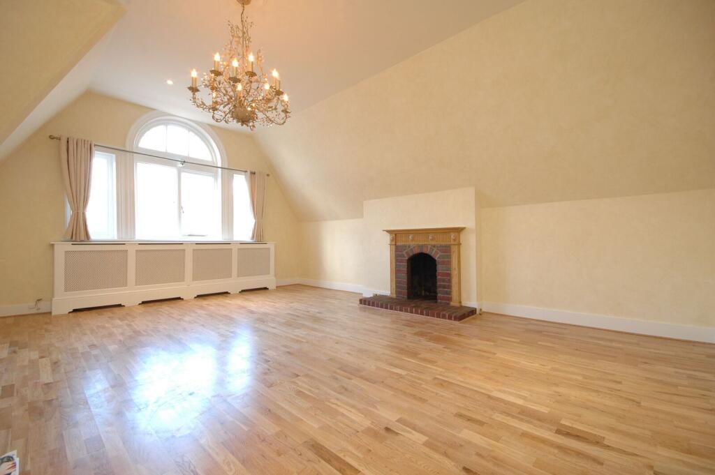 4 bed 1st Floor Flat for rent in London. From Foxtons - Hampstead