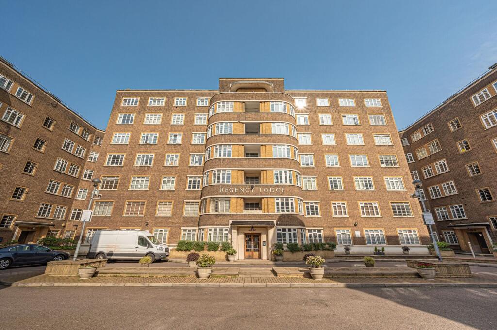 1 bed 1st Floor Flat for rent in Hampstead. From Foxtons - Hampstead