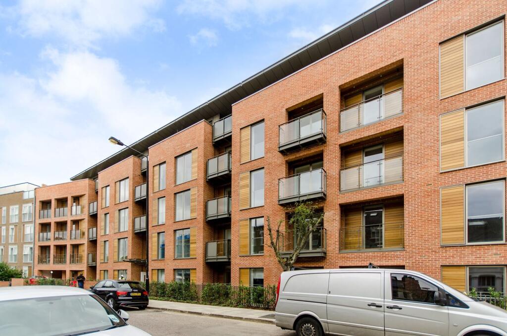 3 bed 1st Floor Flat for rent in London. From Foxtons - Hampstead 3 bed 1st Floor Flat for rent in London. From Foxtons - Hampstead