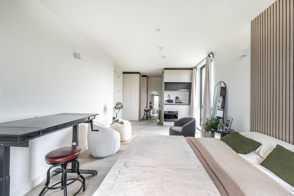 0 bed Studio for rent in Harrow. From Foxtons - Harrow