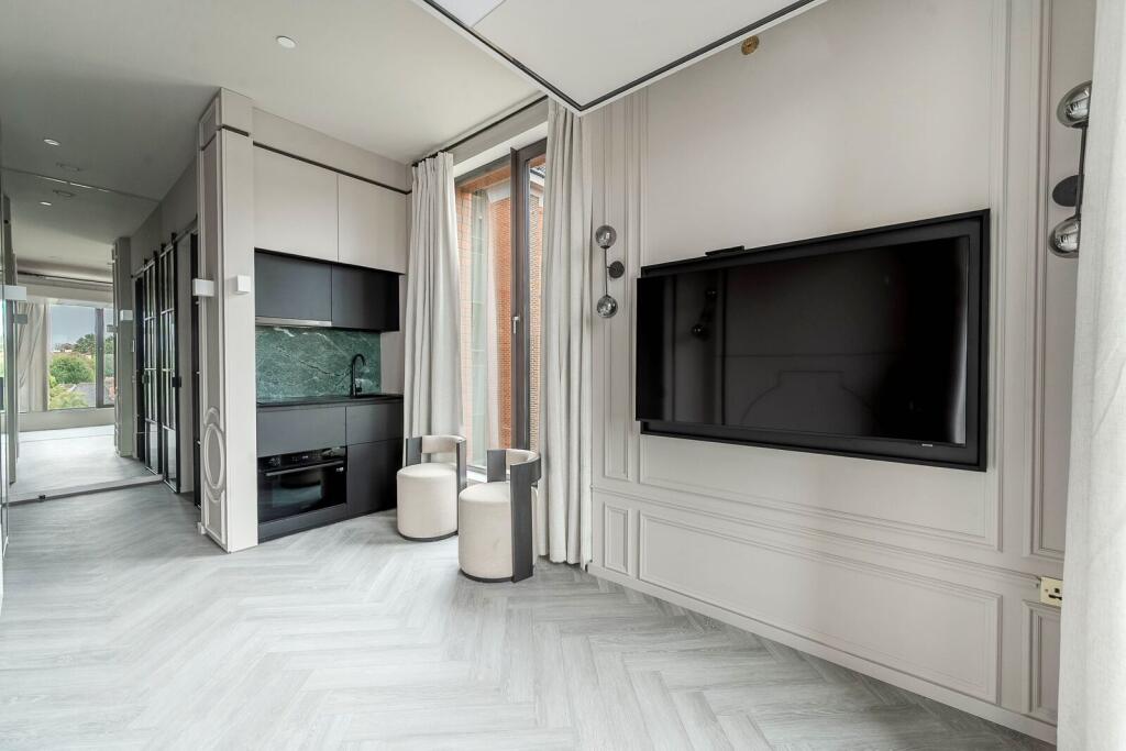 4 bed Studio for rent in Harrow. From Foxtons - Harrow
