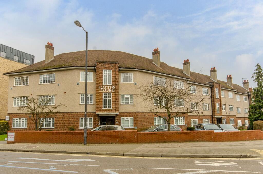 2 bed 1st Floor Flat for rent in Harrow. From Foxtons - Harrow