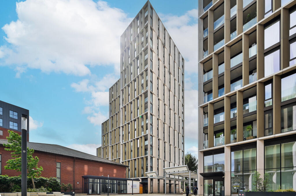 1 bed 1st Floor Flat for rent in Harrow. From Foxtons - Harrow
