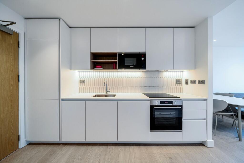 1 bed 1st Floor Flat for rent in Wembley. From Foxtons - Harrow