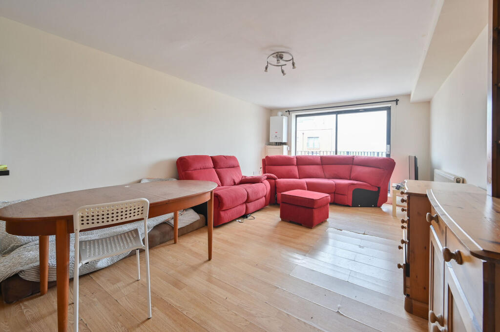 2 bed 1st Floor Flat for rent in Harrow. From Foxtons - Harrow 2 bed 1st Floor Flat for rent in Harrow. From Foxtons - Harrow