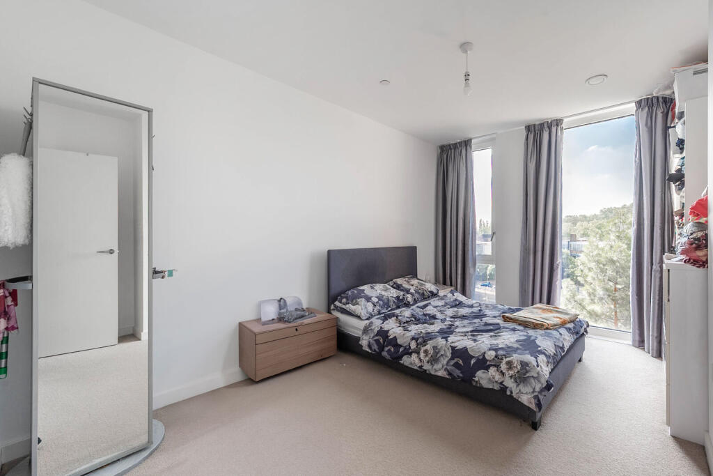 2 bed 1st Floor Flat for rent in Harrow. From Foxtons - Harrow