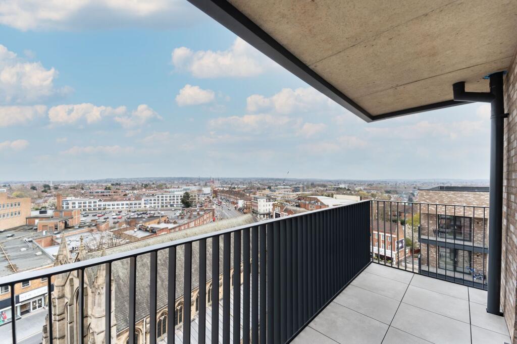 1 bed 1st Floor Flat for rent in Harrow. From Foxtons - Harrow