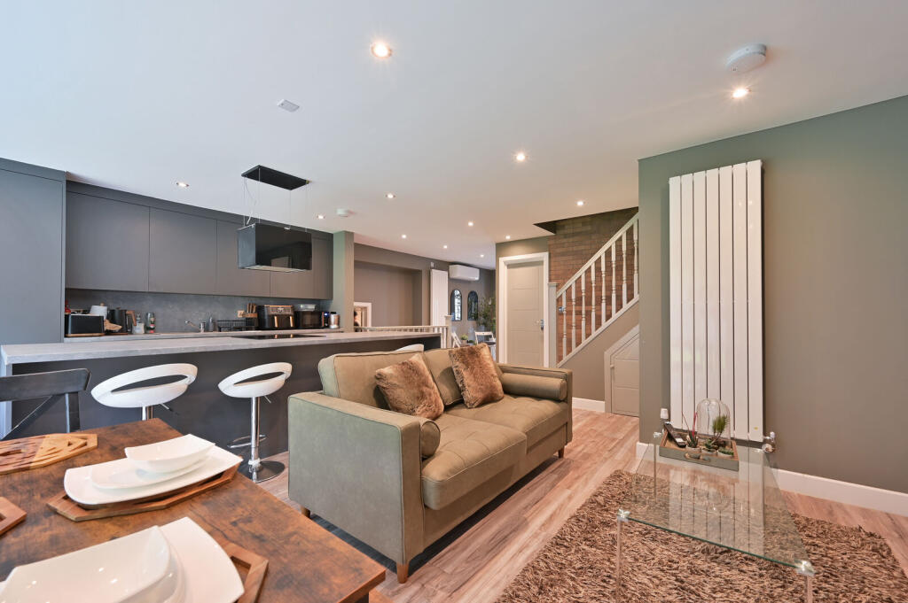 4 bed Semi Detached for rent in Harrow. From Foxtons - Harrow