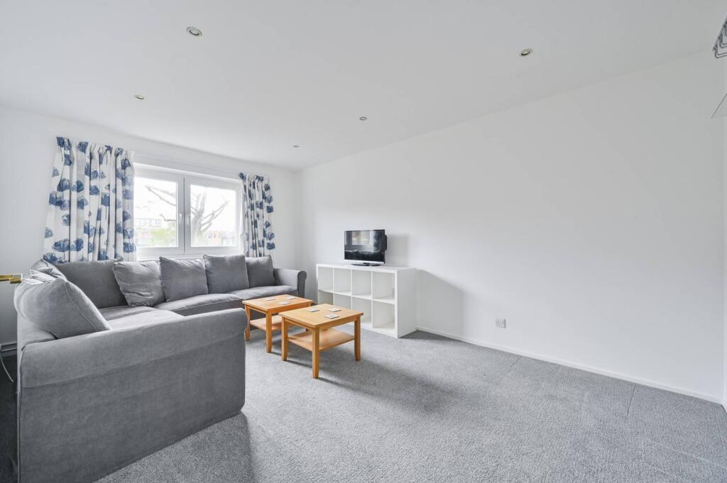1 bed 1st Floor Flat for rent in London. From Foxtons - Islington 1 bed 1st Floor Flat for rent in London. From Foxtons - Islington