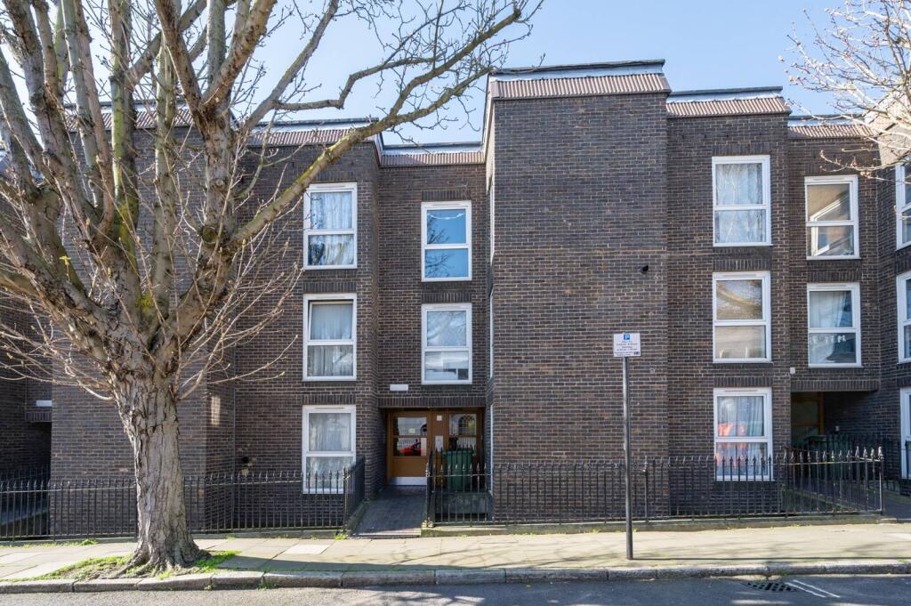 1 bed 1st Floor Flat for rent in London. From Foxtons - Islington