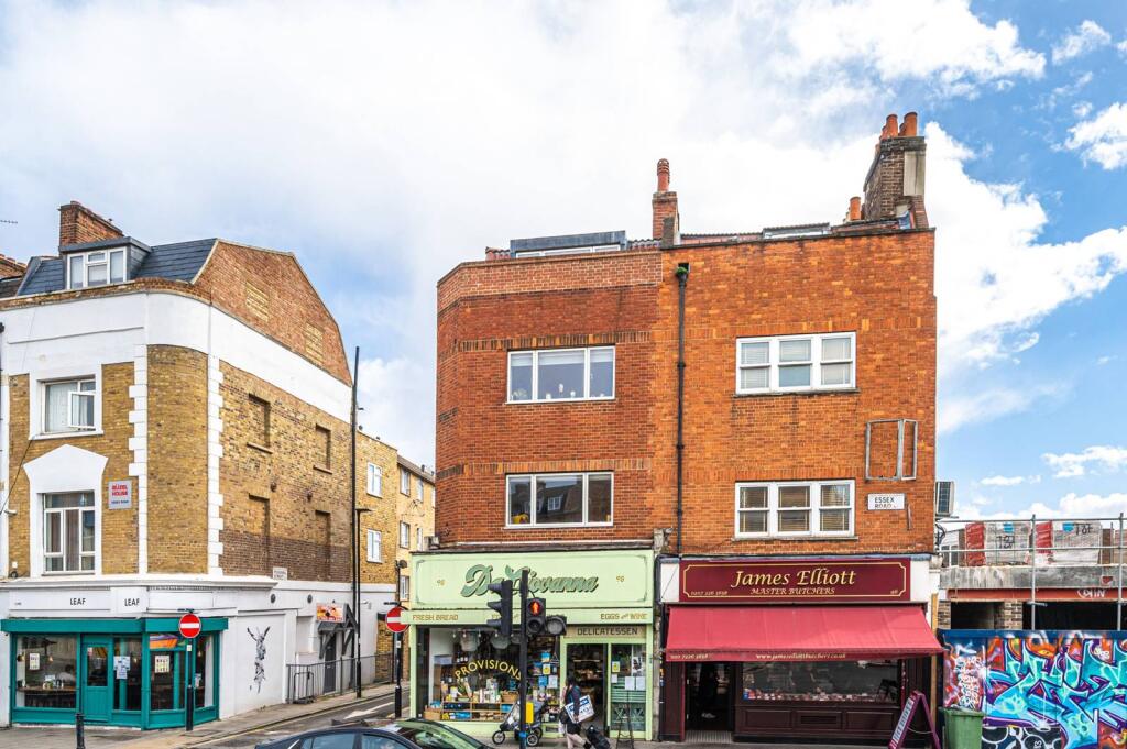 1 bed 1st Floor Flat for rent in London. From Foxtons - Islington