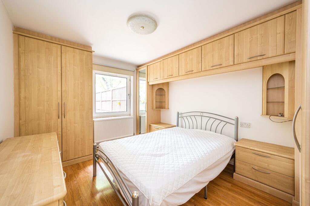 1 bed 1st Floor Flat for rent in Islington. From Foxtons - Islington