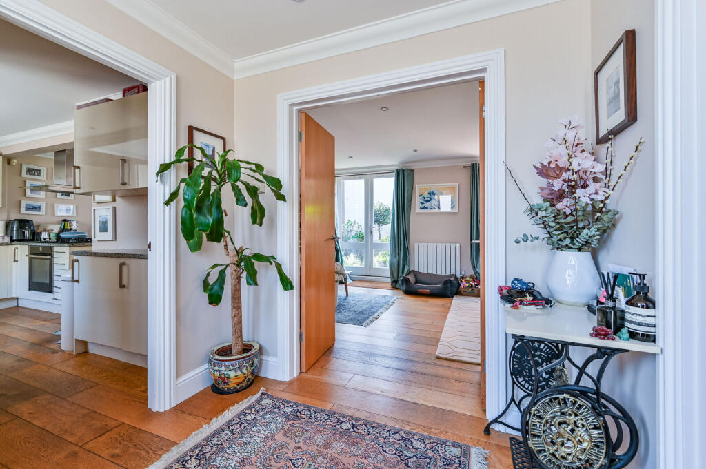 3 bed Detached for rent in London. From Foxtons - Islington 3 bed Detached for rent in London. From Foxtons - Islington