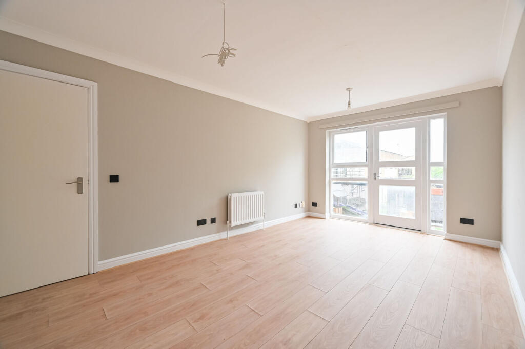 2 bed 1st Floor Flat for rent in London. From Foxtons - Islington