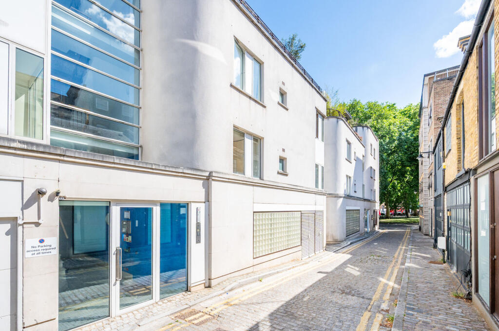 2 bed 1st Floor Flat for rent in Islington. From Foxtons - Islington