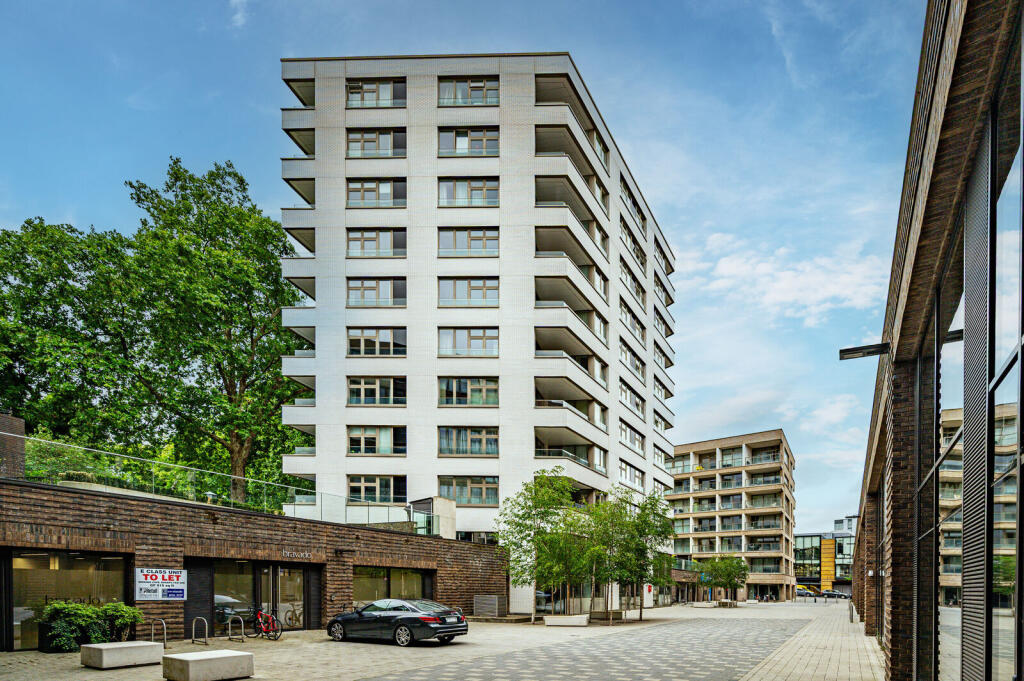 1 bed 1st Floor Flat for rent in Islington. From Foxtons - Islington