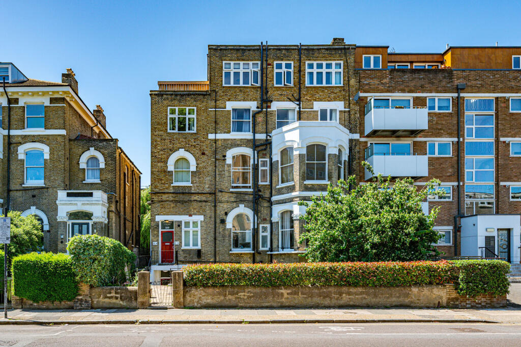 2 bed 1st Floor Flat for rent in London. From Foxtons - Islington