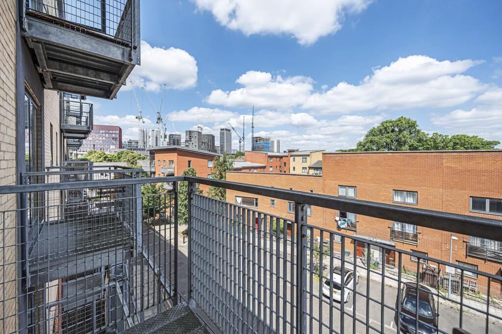 2 bed 1st Floor Flat for rent in London. From Foxtons - Islington