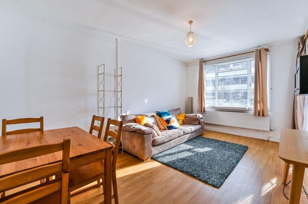 3 bed 1st Floor Flat for rent in London. From Foxtons - Islington 3 bed 1st Floor Flat for rent in London. From Foxtons - Islington