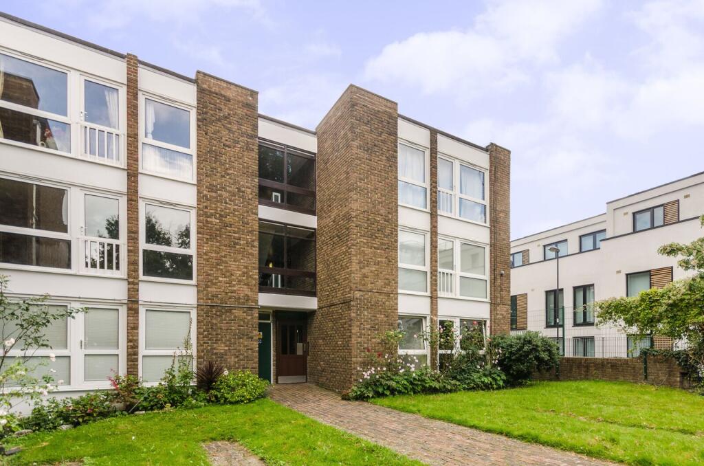 1 bed 1st Floor Flat for rent in London. From Foxtons - Islington