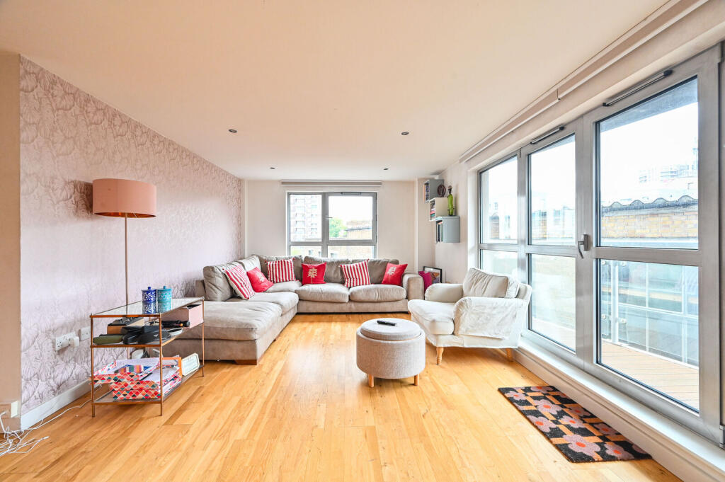 2 bed 1st Floor Flat for rent in Islington. From Foxtons - Islington 2 bed 1st Floor Flat for rent in Islington. From Foxtons - Islington