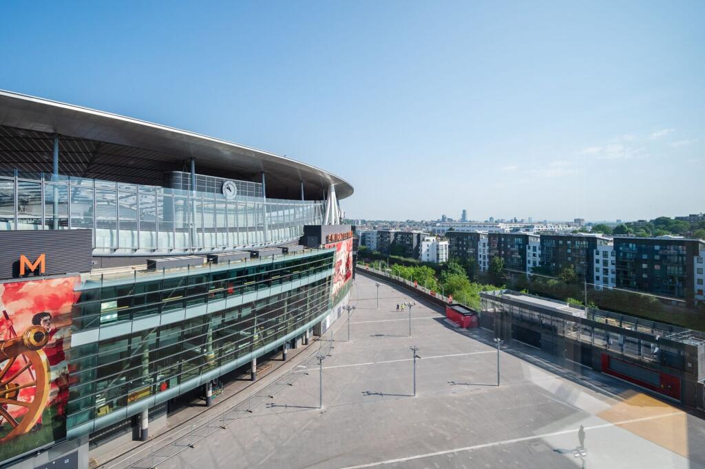 3 bed 1st Floor Flat for rent in London. From Foxtons - Islington