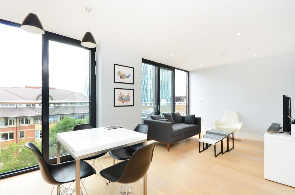 2 bed 1st Floor Flat for rent in London. From Foxtons - Islington