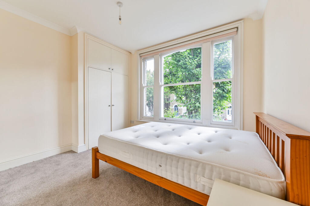 2 bed 1st Floor Flat for rent in London. From Foxtons - Islington 2 bed 1st Floor Flat for rent in London. From Foxtons - Islington