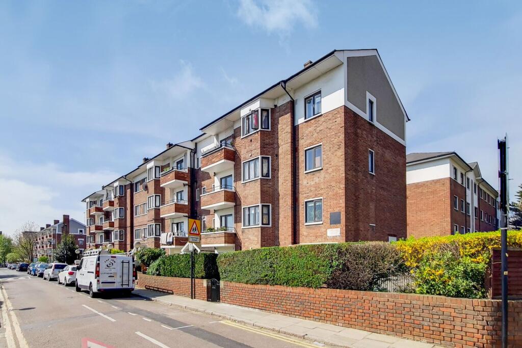 1 bed 1st Floor Flat for rent in London. From Foxtons - Islington 1 bed 1st Floor Flat for rent in London. From Foxtons - Islington