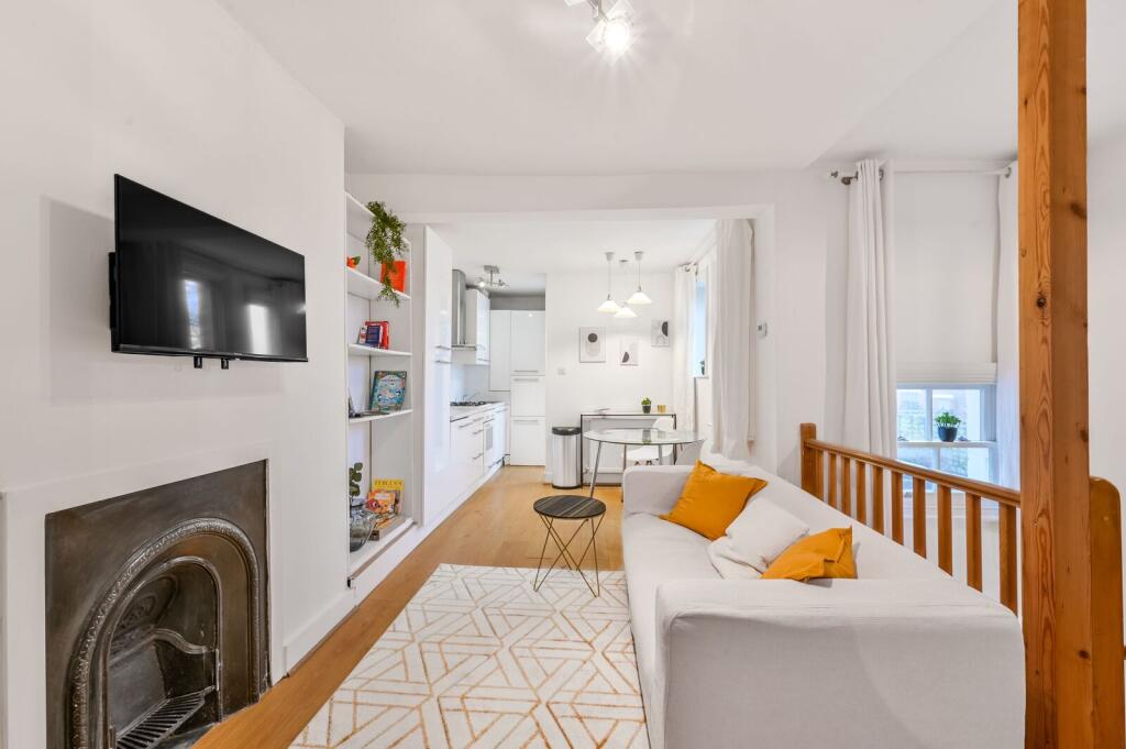 2 bed 1st Floor Flat for rent in London. From Foxtons - Islington