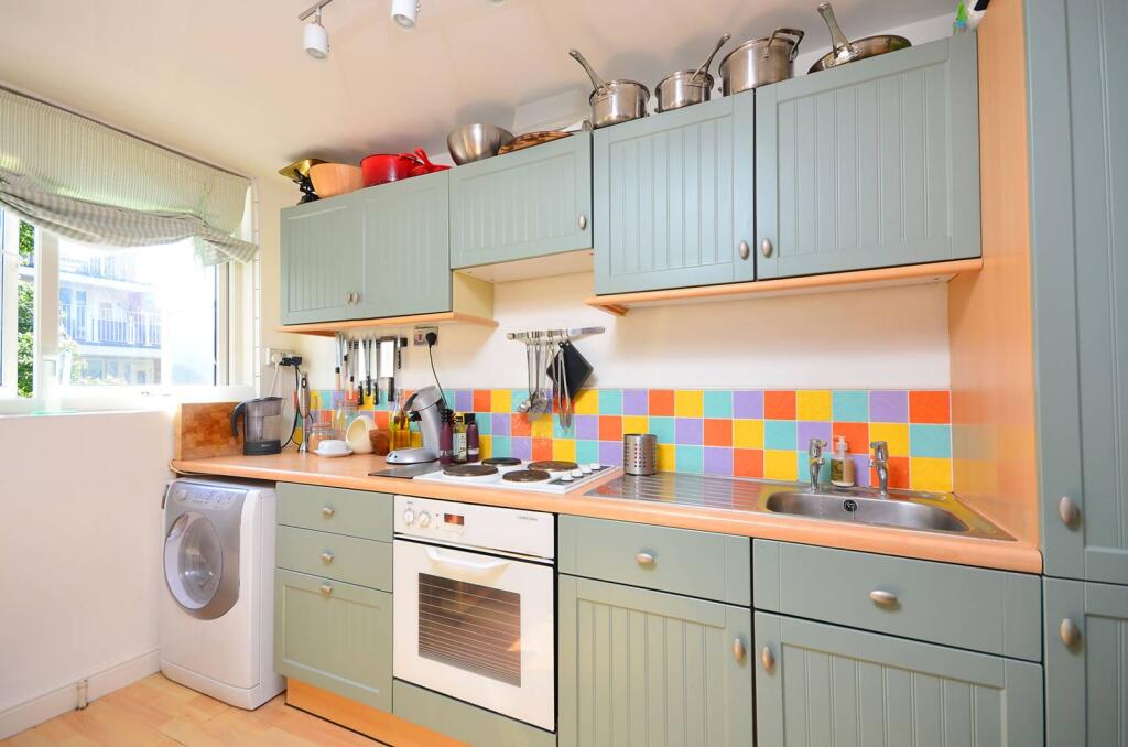 1 bed 1st Floor Flat for rent in London. From Foxtons - London Bridge 1 bed 1st Floor Flat for rent in London. From Foxtons - London Bridge