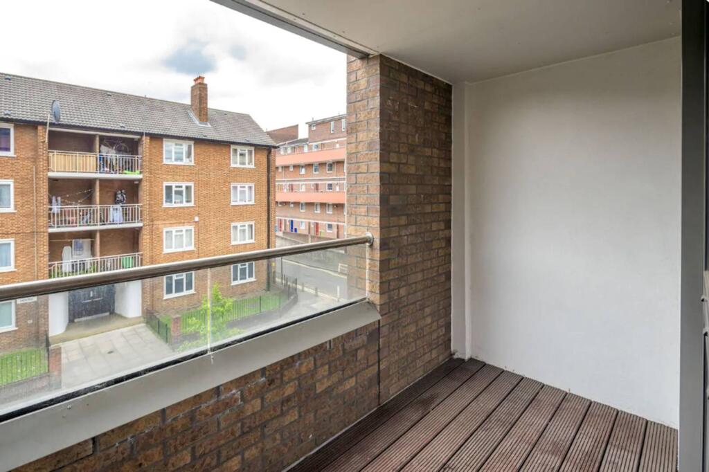 2 bed 1st Floor Flat for rent in London. From Foxtons - London Bridge 2 bed 1st Floor Flat for rent in London. From Foxtons - London Bridge