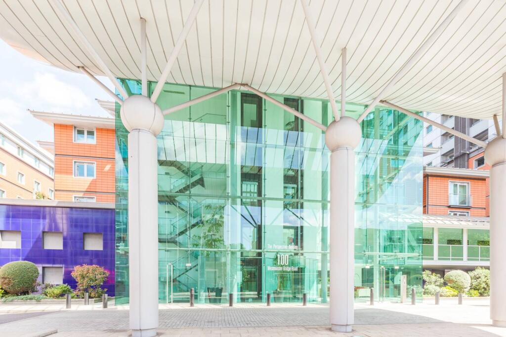 2 bed 1st Floor Flat for rent in London. From Foxtons - London Bridge