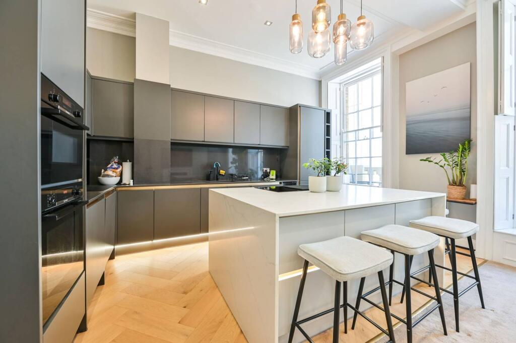 2 bed 1st Floor Flat for rent in Bermondsey. From Foxtons - London Bridge