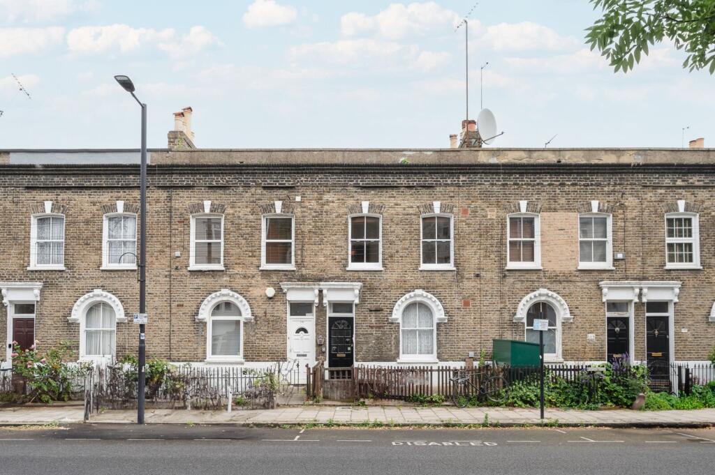 1 bed 1st Floor Flat for rent in Bermondsey. From Foxtons - London Bridge