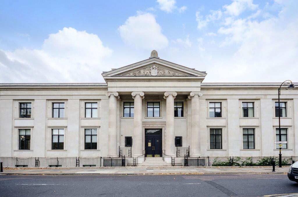 2 bed 1st Floor Flat for rent in London. From Foxtons - London Bridge 2 bed 1st Floor Flat for rent in London. From Foxtons - London Bridge