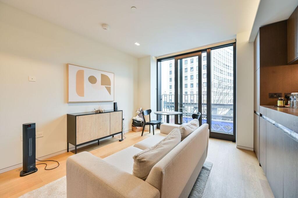 4 bed Studio for rent in Bermondsey. From Foxtons - London Bridge