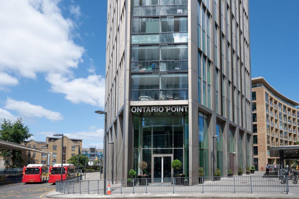 2 bed 1st Floor Flat for rent in London. From Foxtons - London Bridge