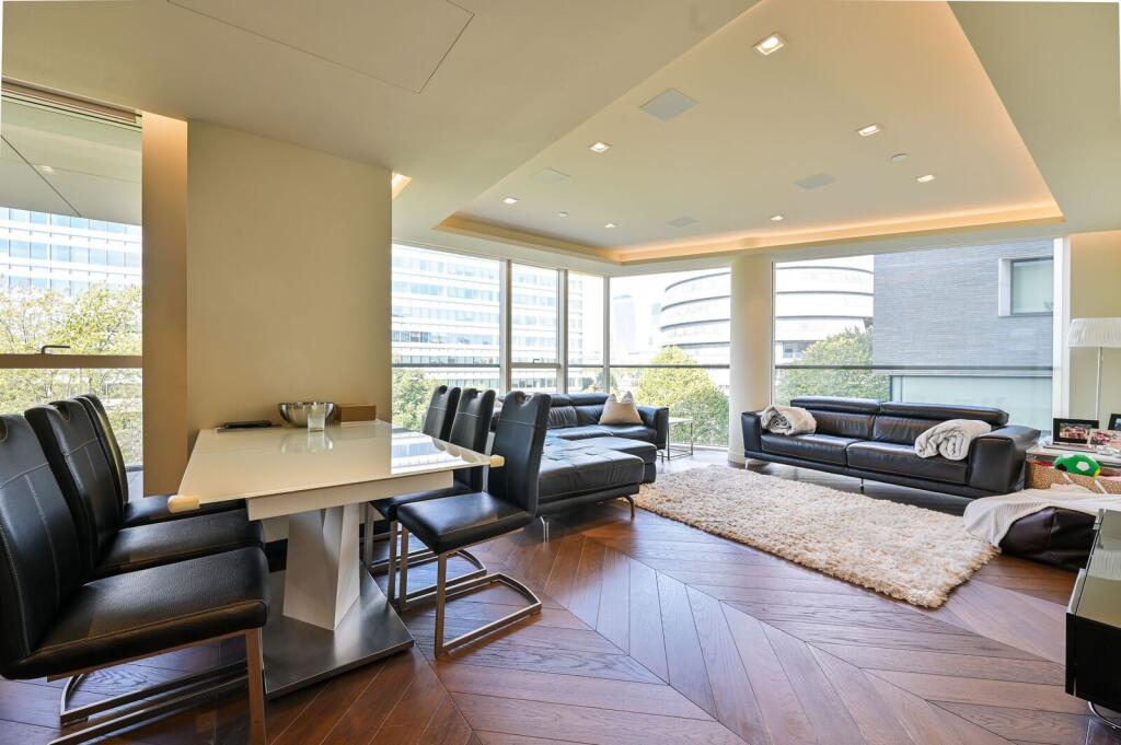 2 bed 1st Floor Flat for rent in London. From Foxtons - London Bridge