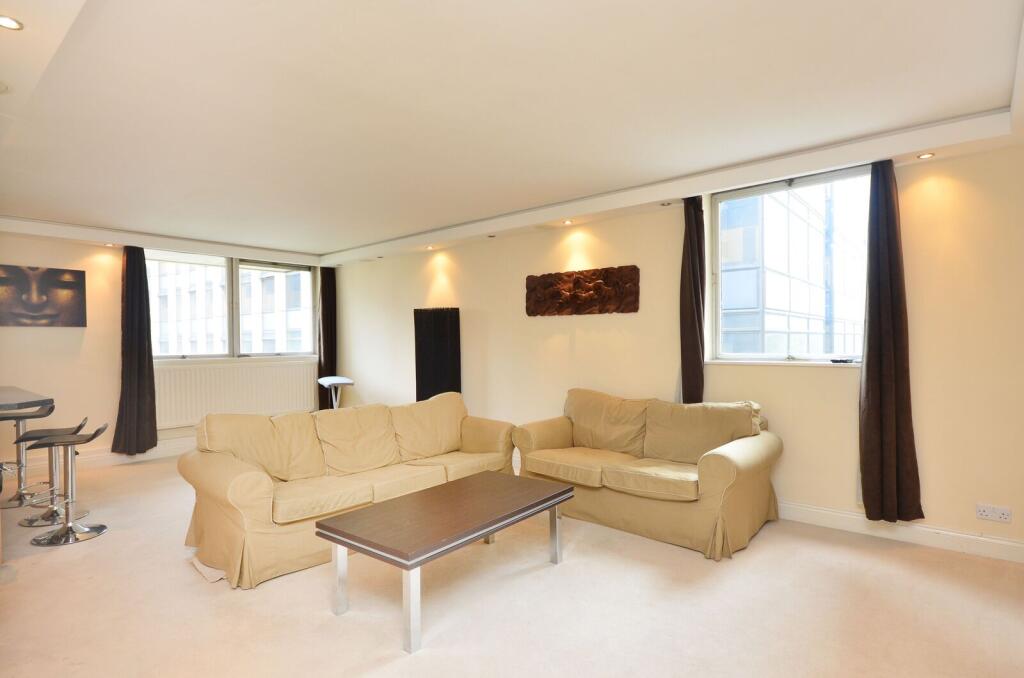 2 bed 1st Floor Flat for rent in London. From Foxtons - London Bridge