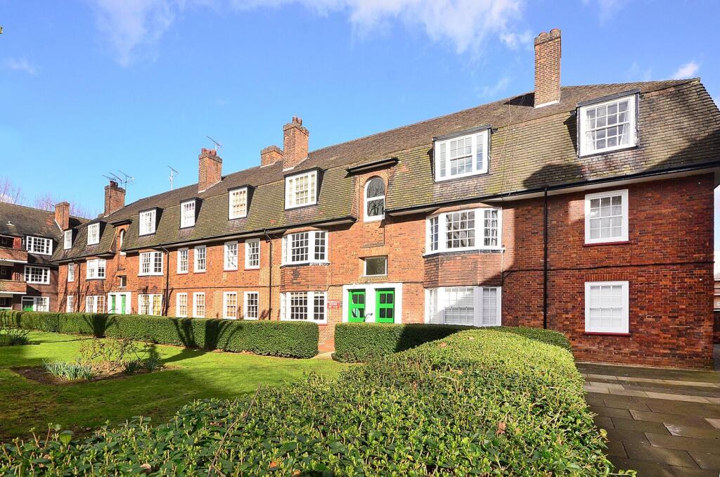 2 bed 1st Floor Flat for rent in Bermondsey. From Foxtons - London Bridge 2 bed 1st Floor Flat for rent in Bermondsey. From Foxtons - London Bridge
