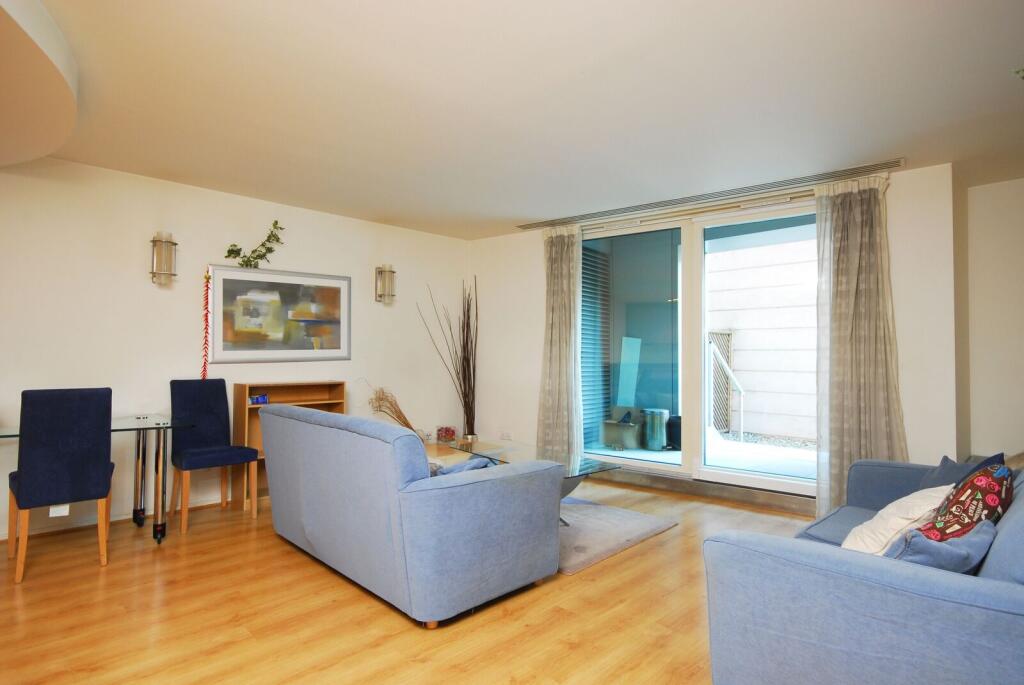 2 bed 1st Floor Flat for rent in Bermondsey. From Foxtons - London Bridge